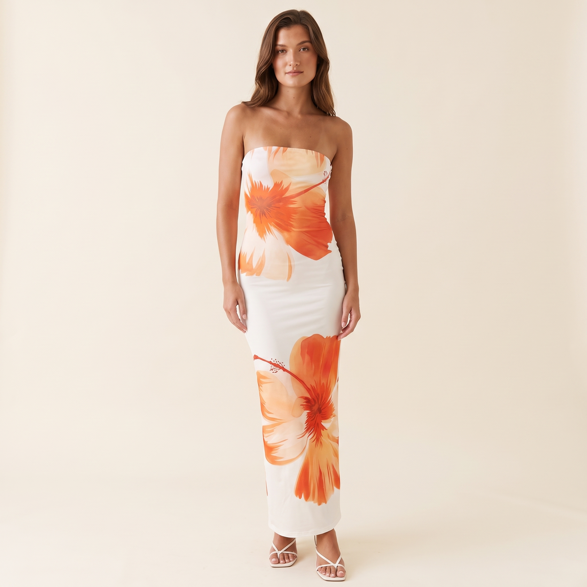 Sorrento Floral Bodycon Maxi Dress – White – front view