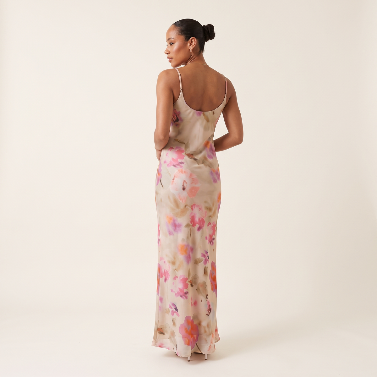 Avalon Scoop Neck Floral Maxi Dress – Pink – back view