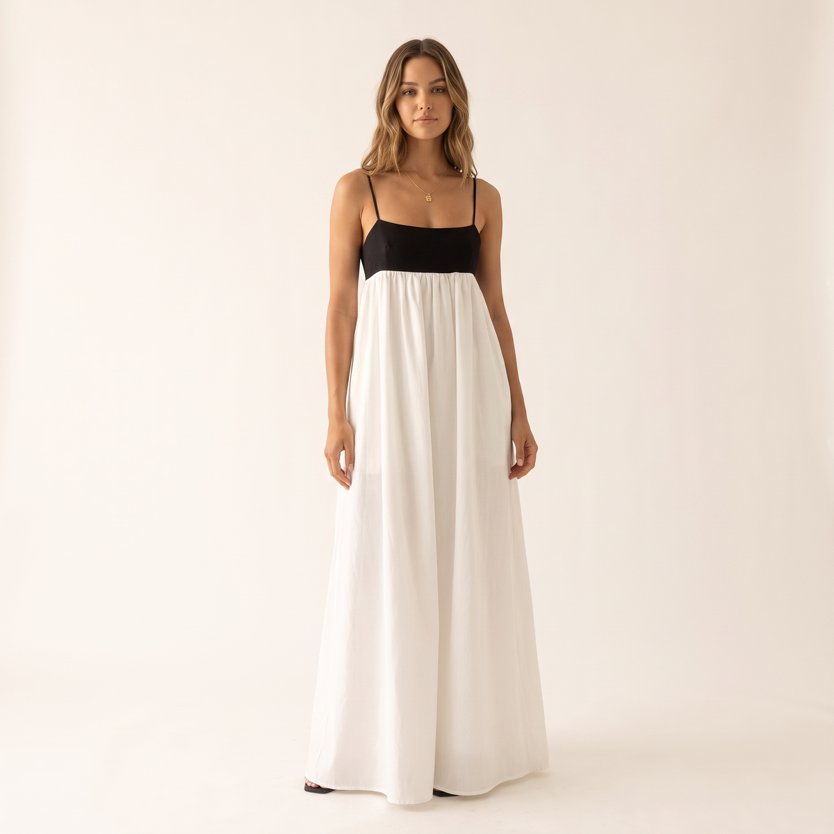 Blanche Contrast Bodice Babydoll Maxi Dress – White – front view