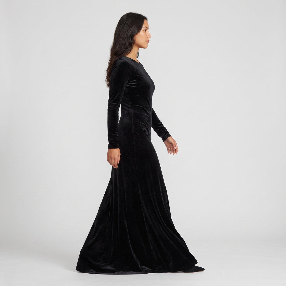 Black velvet gown side profile