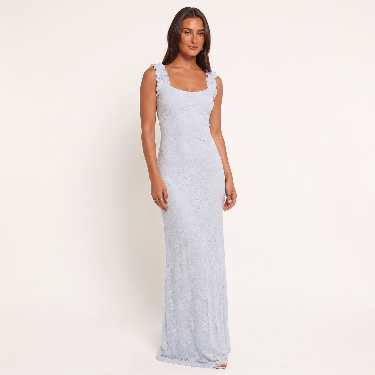 Liliana Lace Open-Back Maxi Dress – Periwinkle – front view